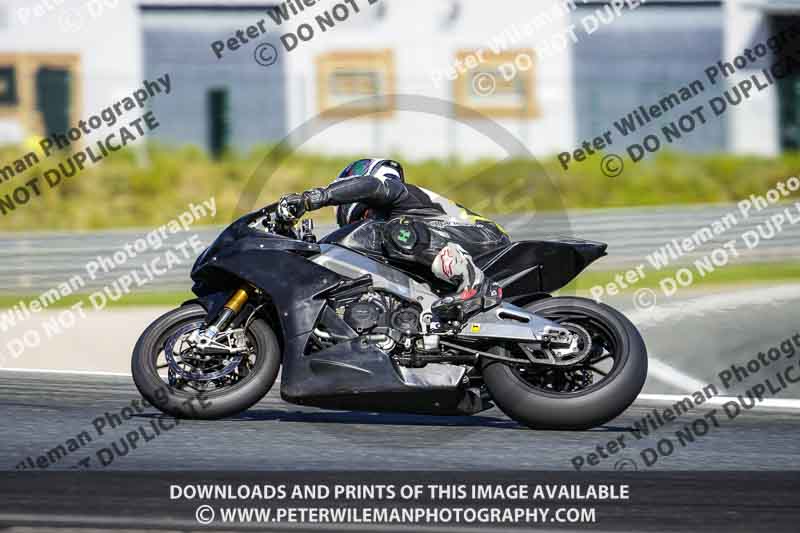 Circuito de Navarra;Spain;event digital images;motorbikes;no limits;peter wileman photography;trackday;trackday digital images